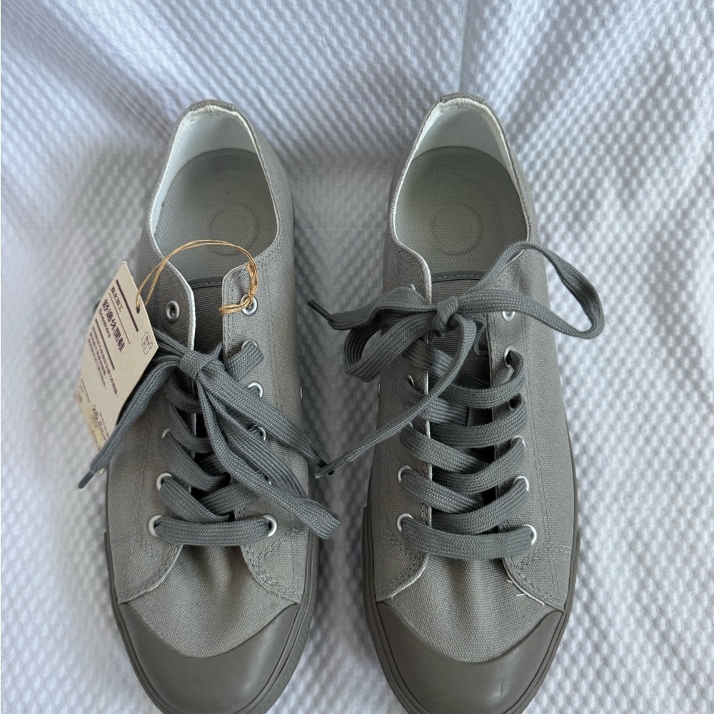 Muji Unisex Gray Sneakers NWT MSRP $890 size US W10 or M8.5 Coastal Grandma - Picture 3 of 7
